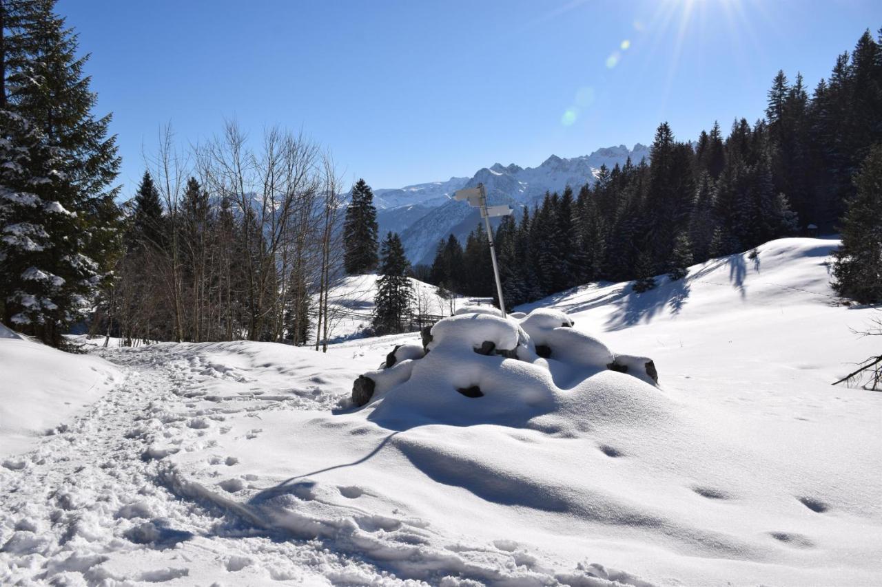 Ferienwohnung Alpblick Bludenz Exteriör bild