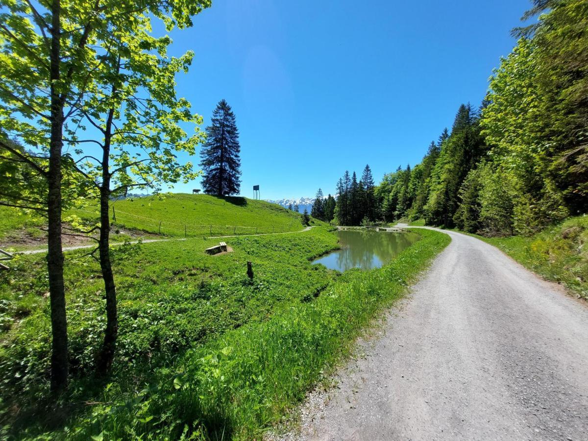 Ferienwohnung Alpblick Bludenz Exteriör bild